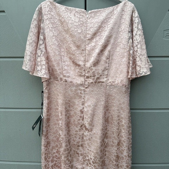 Adrianna Papell Women's blush pink Satin Burnout flutter sleeves midi Dress 10 - Picture 9 of 16